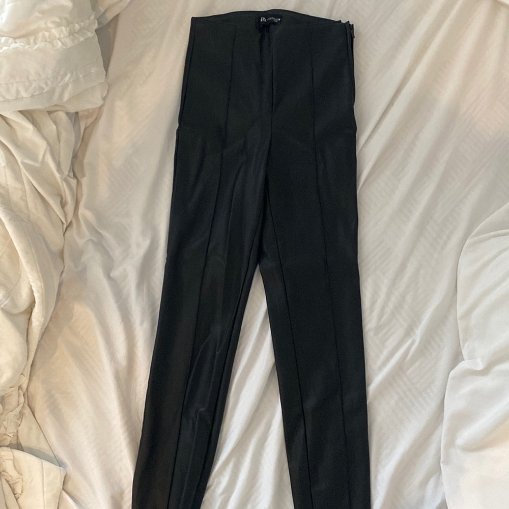leather leggings